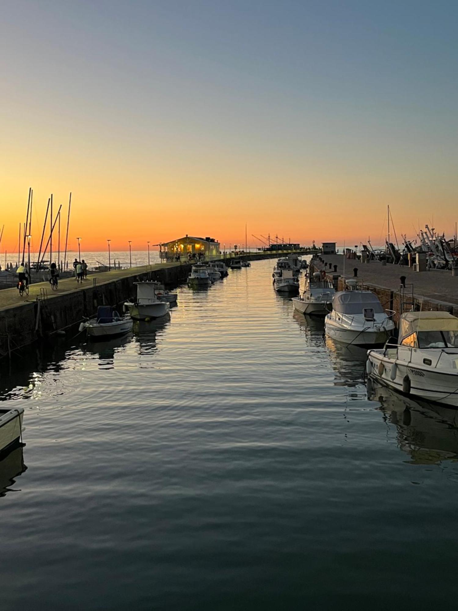 Apartament Ca Del Faro Fano Zewnętrze zdjęcie